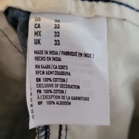 NWT AEO Plaid Prep Short, Size 33 - Picture 4 of 4